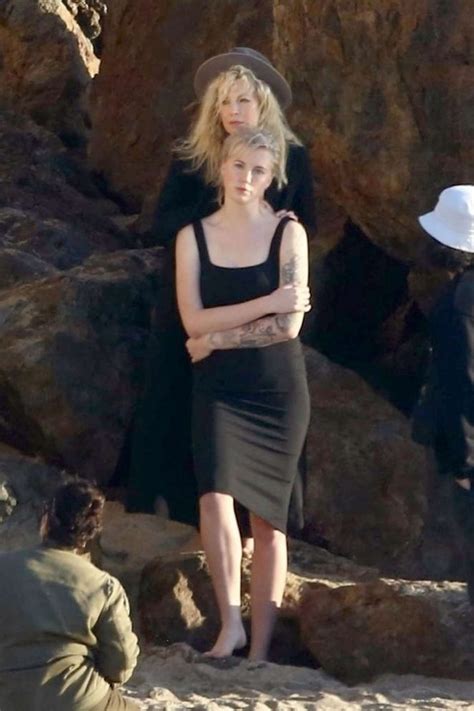 ireland baldwin tits|Ireland Baldwin Flaunts the Nipple During Malibu Photo Shoot